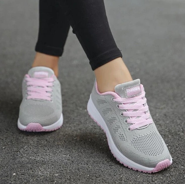 Women’s Sports Sneakers