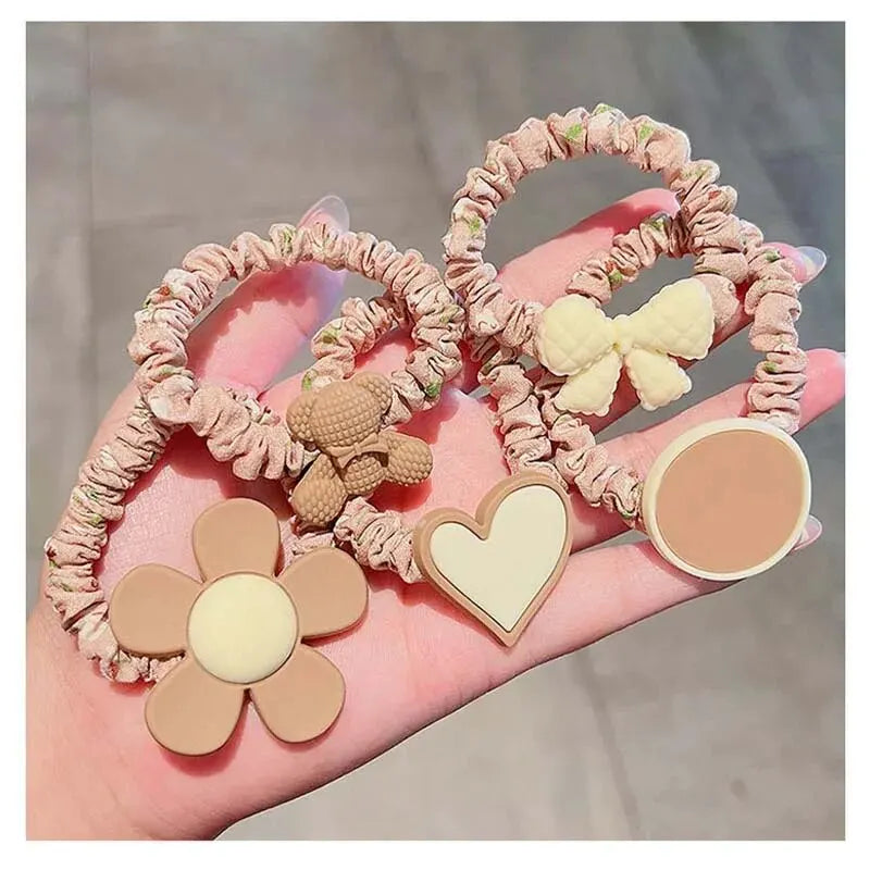 WOMEN'S ACCESSORIES