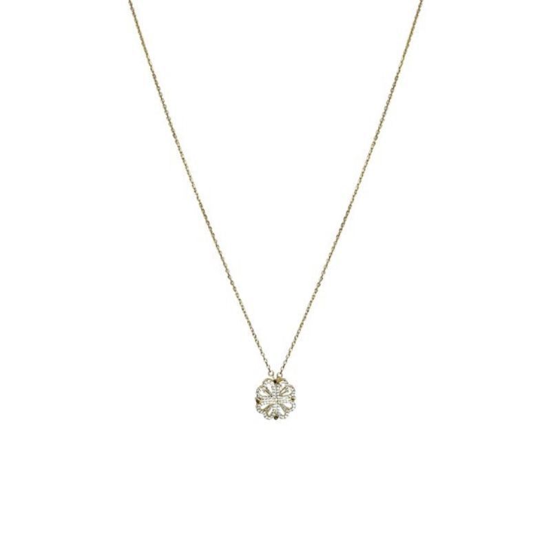 Magnetic Clover Heart Necklace